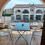 Zen Zero Holidays Апартаменты *